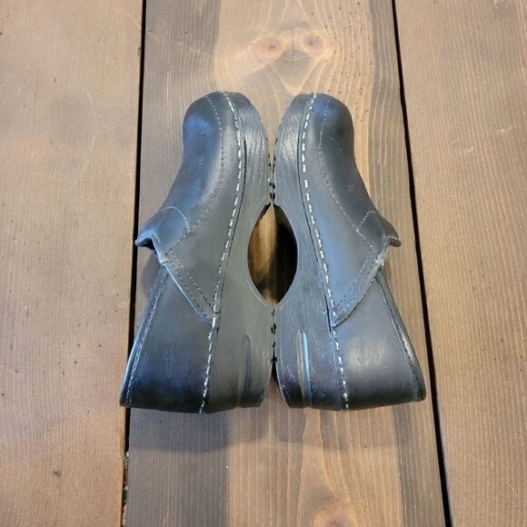 Sanita Youth Black Leather Clogs EU 31 (US 1.5) - Picture 2 of 6